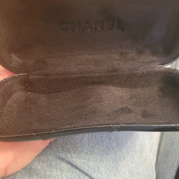 Chanel glasses case - Picture 4 of 6